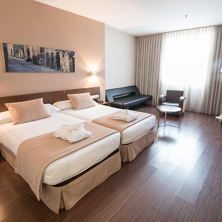 Hotel Arva Abad San Antonio à León Extérieur photo