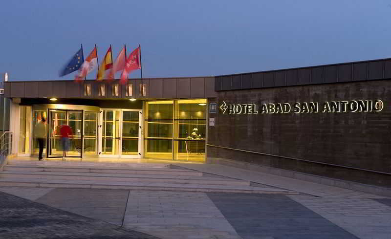 Hotel Arva Abad San Antonio à León Extérieur photo
